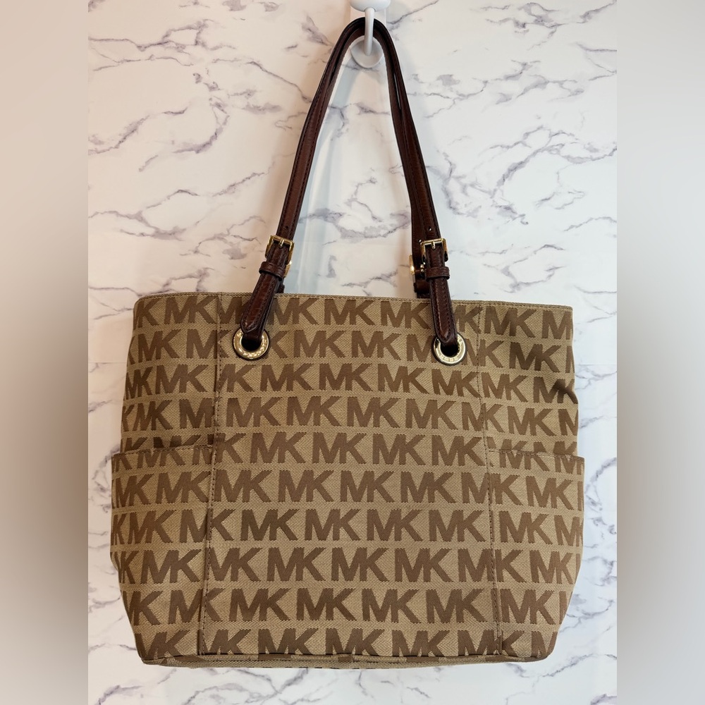 Michael Kors Susannah Large Tote MK Signature Canvas Brown Acorn - Picture 3 of 11